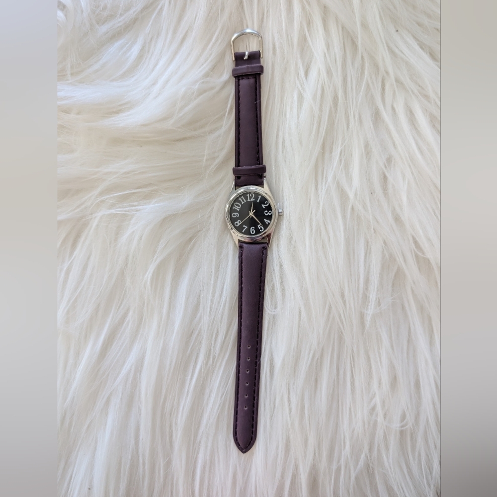 Vintage Calvin Hill Womens Watch Black Face Purple Band Silver Tone NEW